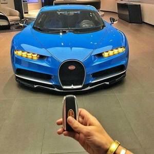 Meet your Posher, Carlos